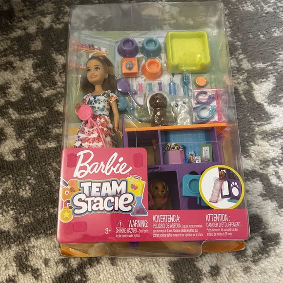 Mattel Barbie Team Stacie Puppies Playset (NEW) - Picture 1 of 2